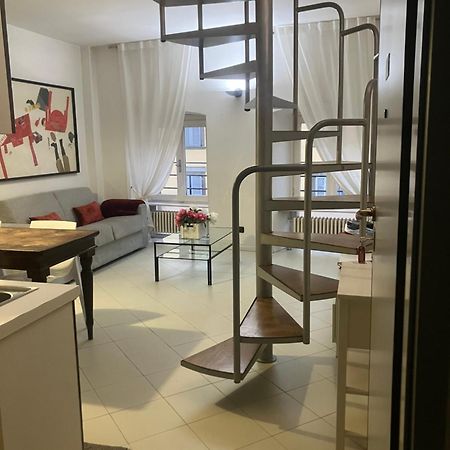 ベルガモCute And Cozy Centro Citta'アパートメント エクステリア 写真
